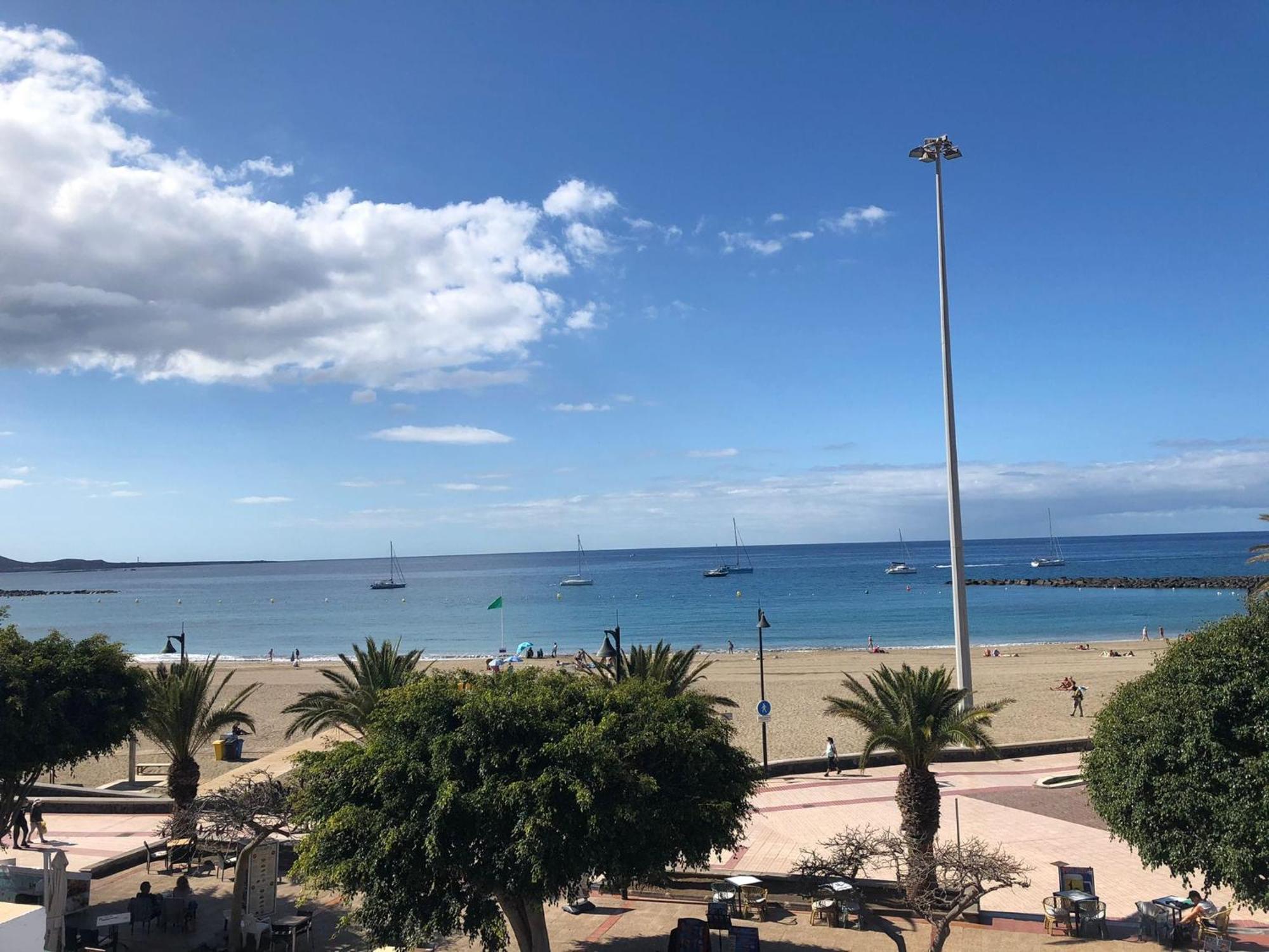 Apartamento Playa Las Vistas Arona  Esterno foto